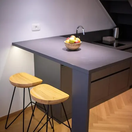 Apartment M&m