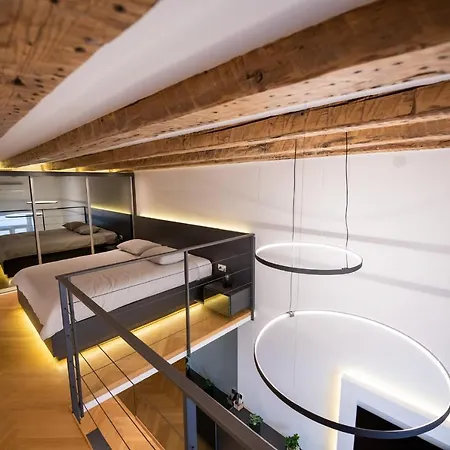 M&m Apartment