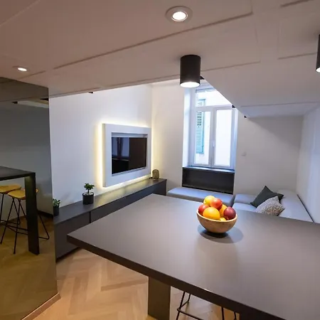 M&m Apartment *