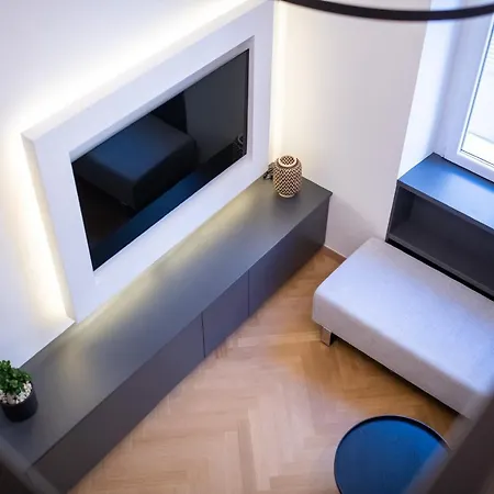 Apartment M&m